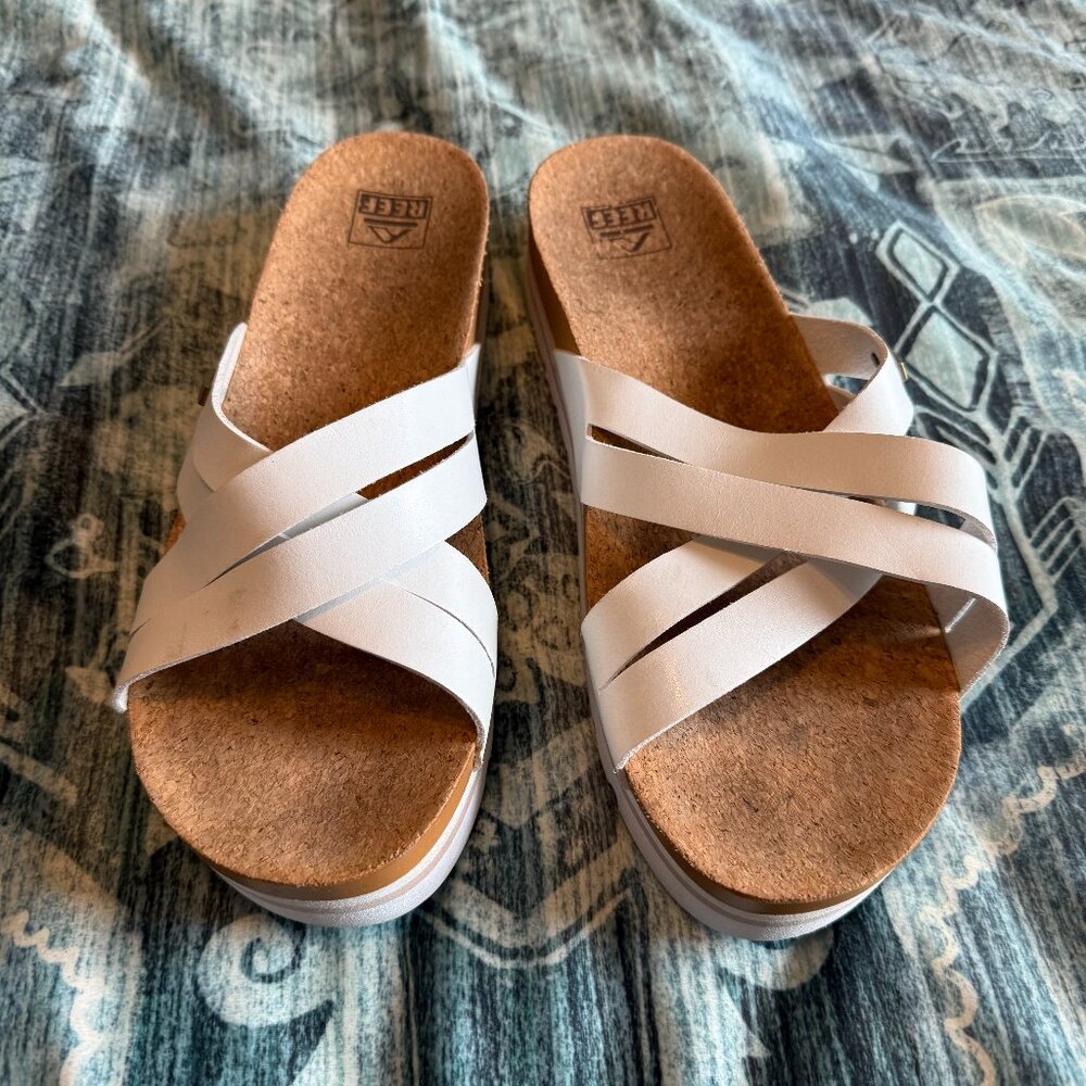 Reef Cushion Bloom Hi Wedge Sandal